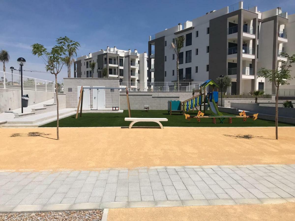 Bel Appartement A Moins D 1Km Du Golf Villamartin Orihuela Kültér fotó